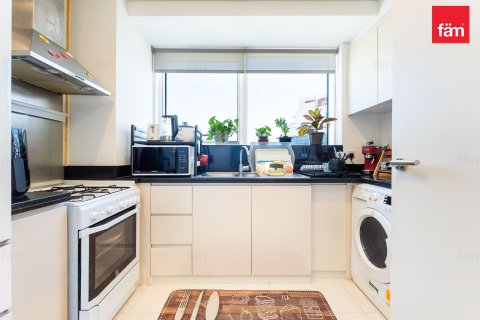 2 bedrooms Apartment in Dubai, UAE No. 208294 17