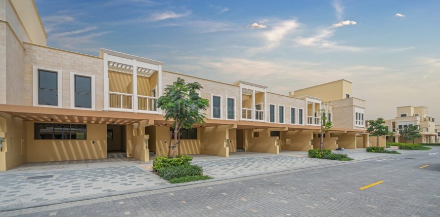 4 غرف نوم تاون هاوس في Damac Lagoons, الإمارات العربية المتحدة رقم 165025