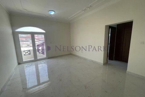 Villa de 4 chambres à Doha, Qatar No. 57214 17
