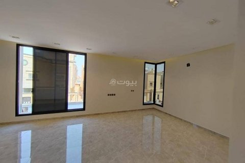Villa de 4 dormitorios en Riyadh, Saudi Arabia No. 99580