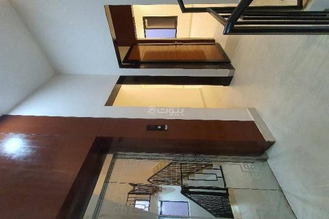 4 bedrooms Apartment in Riyadh, Saudi Arabia No. 99577