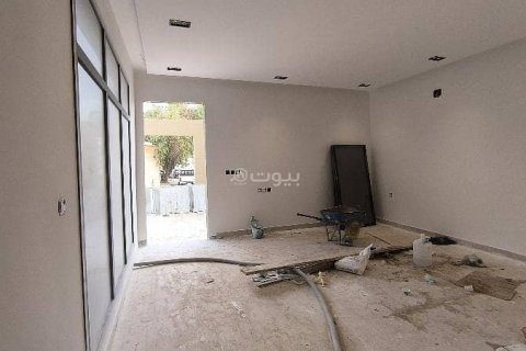 Apartment de 4 dormitorios en Riyadh, Saudi Arabia No. 99579 3