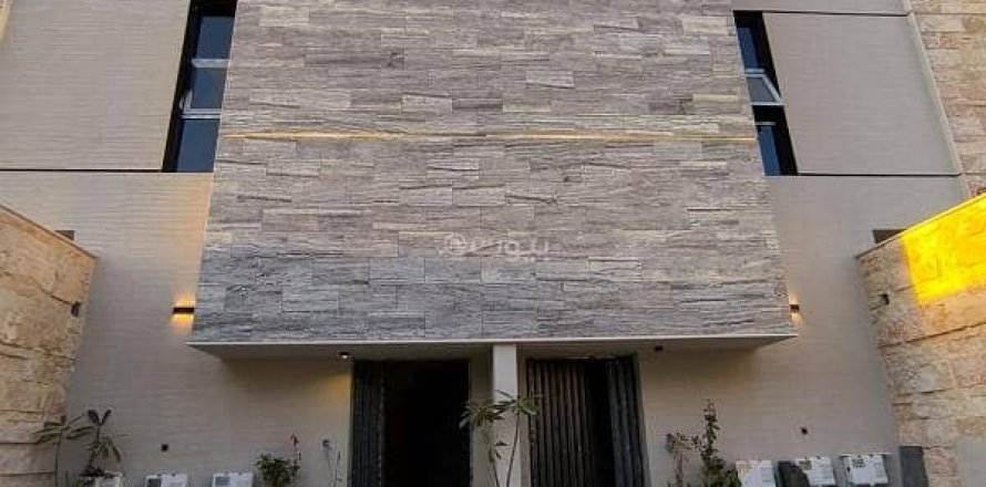 4 bedrooms Apartment in Riyadh, Saudi Arabia No. 99581