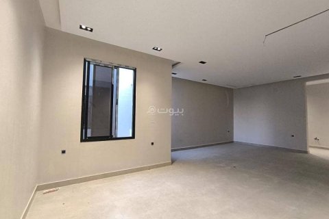 4 bedrooms Apartment in Riyadh, Saudi Arabia No. 99581 6