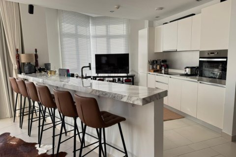 2 bedrooms Apartment in Manama, Bahrain No. 68541 6
