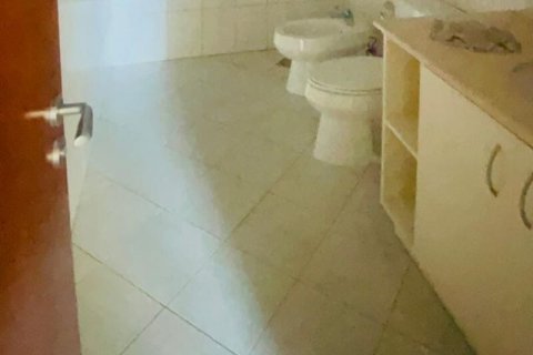 Apartment de 3 dormitorios en Motor City, UAE No. 156240