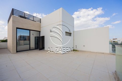 Villa de 5 chambres à Abu Dhabi, UAE No. 168004