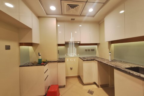 Appartement de 2 chambres à Al Khalidiya, UAE No. 20115 8