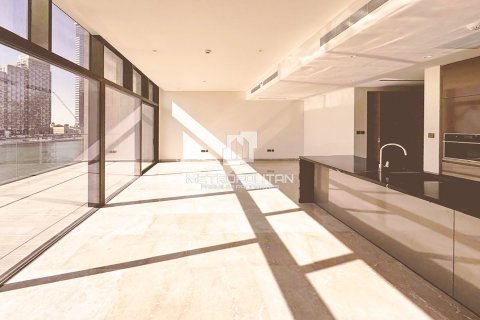3 bedrooms Duplex in Business Bay, UAE No. 129898