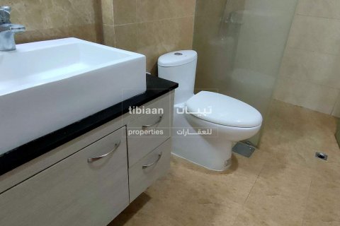 Apartment de 2 dormitorios en Muscat, Oman No. 54004 10