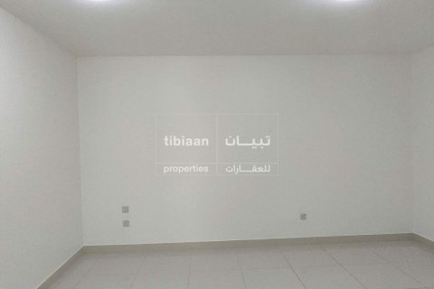 Apartment de 2 dormitorios en Muscat, Oman No. 54004 5