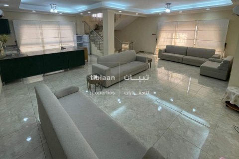 5 غرفة نوم  فيلا في مسقط , عُمان رقم 54005 3