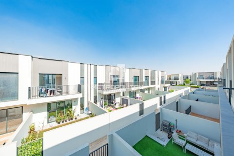 Villa de 3 chambres à EMAAR South, UAE No. 130375 20