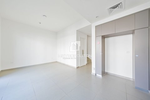 Villa de 3 chambres à EMAAR South, UAE No. 130375 8