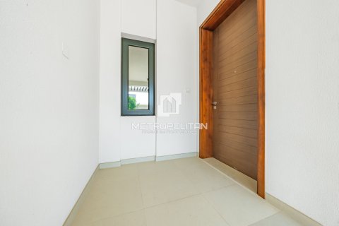 Villa de 3 chambres à EMAAR South, UAE No. 130375 31