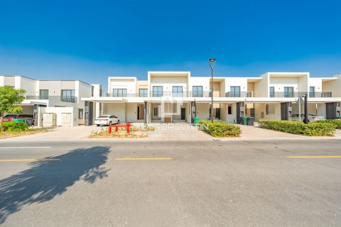 Villa de 3 chambres à EMAAR South, UAE No. 130375 4