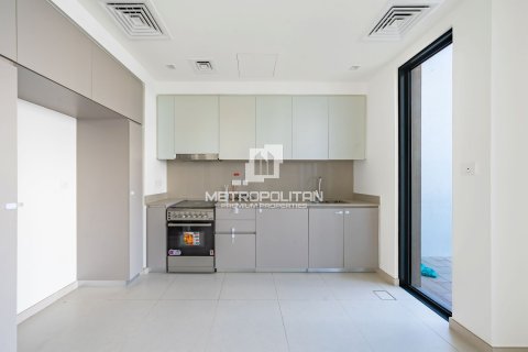 Villa de 3 chambres à EMAAR South, UAE No. 130375 7