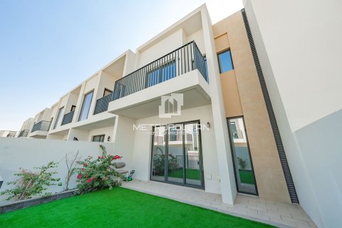 Villa de 3 chambres à EMAAR South, UAE No. 130375 3