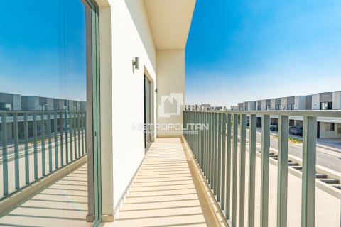 Villa de 3 chambres à EMAAR South, UAE No. 130375 12