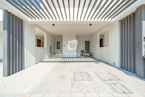 Villa de 3 chambres à EMAAR South, UAE No. 130375 27