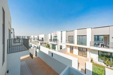 Villa de 3 chambres à EMAAR South, UAE No. 130375 18