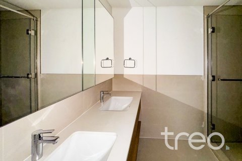 2 bedrooms Apartment in Creek Beach, UAE No. 174212 9