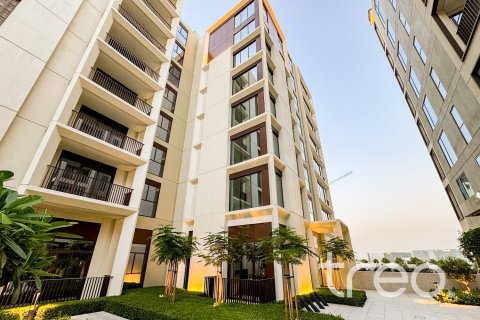 2 bedrooms Apartment in Creek Beach, UAE No. 174212 4