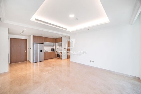 Appartement de 2 chambres à EMAAR Beachfront, UAE No. 129717 10