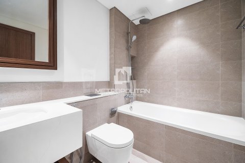 2 غرف نوم شقة في EMAAR Beachfront, الإمارات العربية المتحدة رقم 129715 17