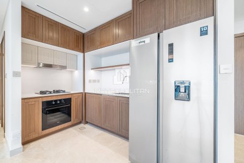 Appartement de 2 chambres à EMAAR Beachfront, UAE No. 129714 7
