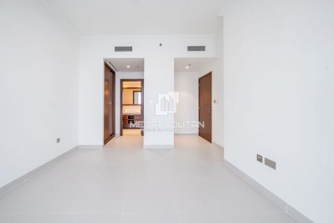 Appartement de 2 chambres à EMAAR Beachfront, UAE No. 129714 26