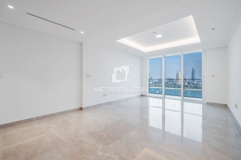 Appartement de 2 chambres à EMAAR Beachfront, UAE No. 129714 13