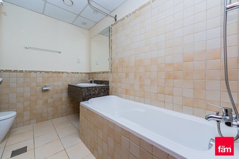 3 bedrooms Apartment in Dubai, UAE No. 207936 28