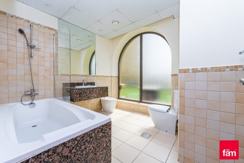 3 bedrooms Apartment in Dubai, UAE No. 207936 26