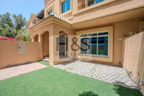 Villa de 3 chambres à Jumeirah Village Circle, UAE No. 112749