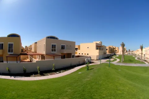 Villa de 3 dormitorios en Dubai, UAE No. 164031