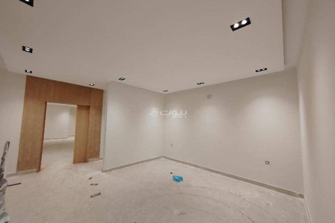 5 bedrooms Apartment in Riyadh, Saudi Arabia No. 60138 4