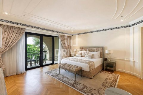 3 غرف نوم منزل ذو طابقين في Palazzo Versace, الإمارات العربية المتحدة رقم 191865 16