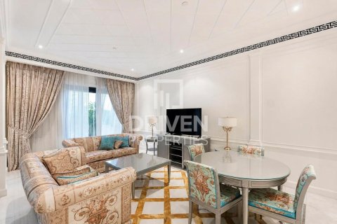 3 غرف نوم منزل ذو طابقين في Palazzo Versace, الإمارات العربية المتحدة رقم 191865 7