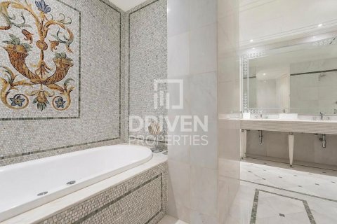 3 غرف نوم منزل ذو طابقين في Palazzo Versace, الإمارات العربية المتحدة رقم 191865 22