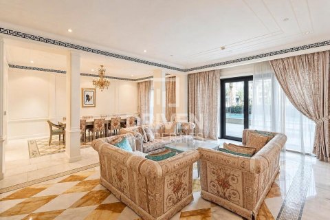 3 غرف نوم منزل ذو طابقين في Palazzo Versace, الإمارات العربية المتحدة رقم 191865 3