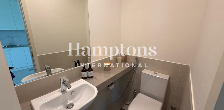 3 bedrooms Townhouse in Town Square, UAE No. 187074