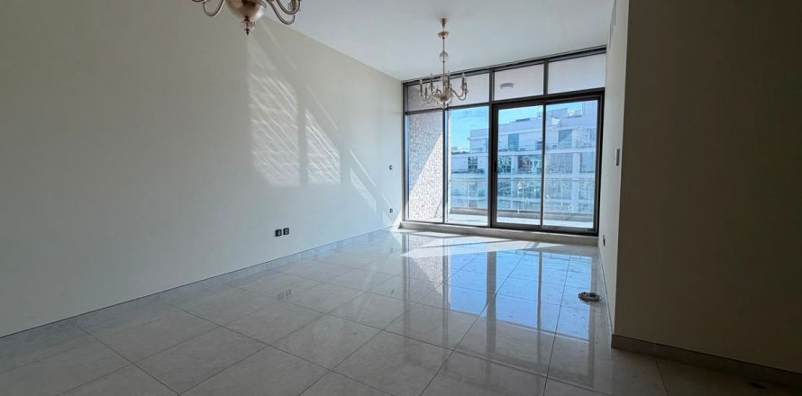 2 bedrooms Apartment in Dubai, UAE No. 184433