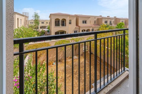 Villa de 2 chambres à Bella Casa, UAE No. 165038 4