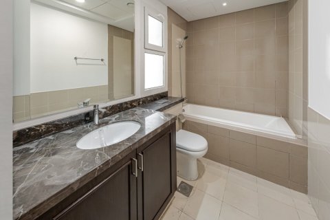 Villa de 2 chambres à Bella Casa, UAE No. 165038 3