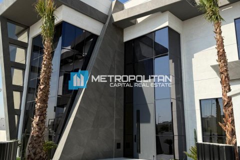6 bedrooms Villa on the Yas Island, UAE No. 141863 5