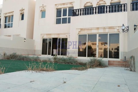 Townhouse de 3 dormitorios en Al Hamra Village, UAE No. 165428 19