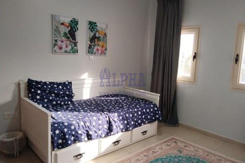 Townhouse de 3 dormitorios en Al Hamra Village, UAE No. 165428 17