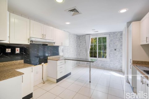 3 bedrooms Villa in Springs 12, UAE No. 194561 6