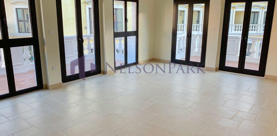 Apartment de 3 dormitorios en Doha, Qatar No. 57781